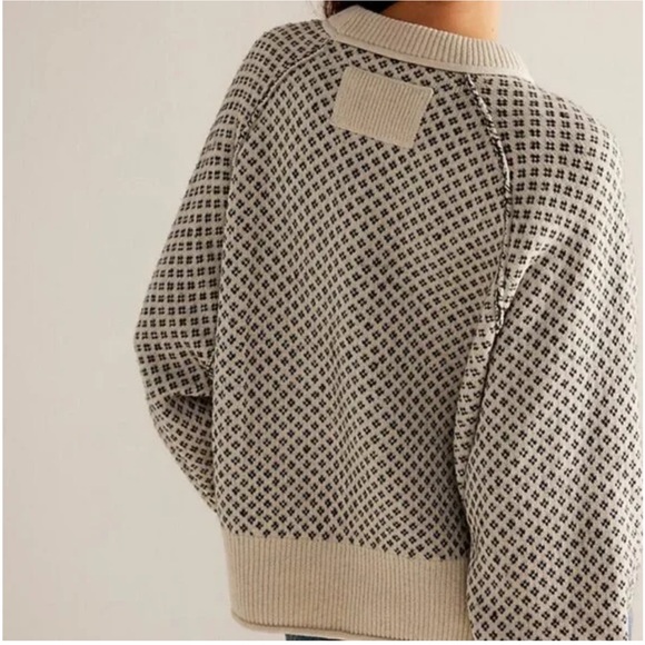 Free People “As if” Pullover Sweater in ivory combo by We the Free NEW Sz L - Picture 3 of 13